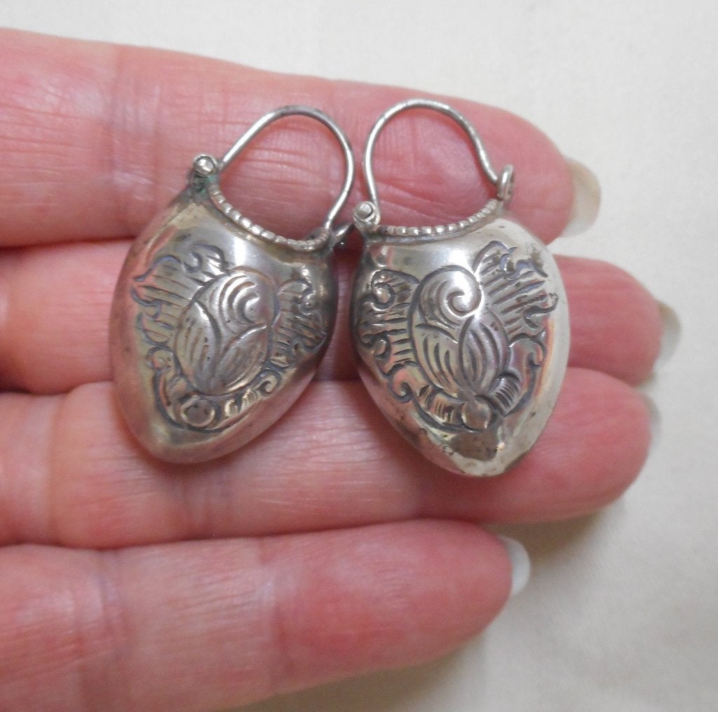 Prachtige traditionele zilveren Nepalese oorbellen nr.1802, Hangers, Verzenden, Zo goed als nieuw, Zilver