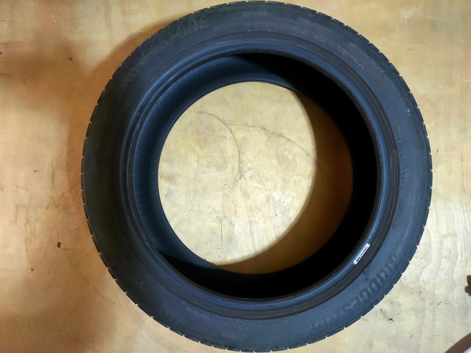 4 stuks Bridgestone banden 235/45R18 - Gebruikt, Ophalen, Gebruikt