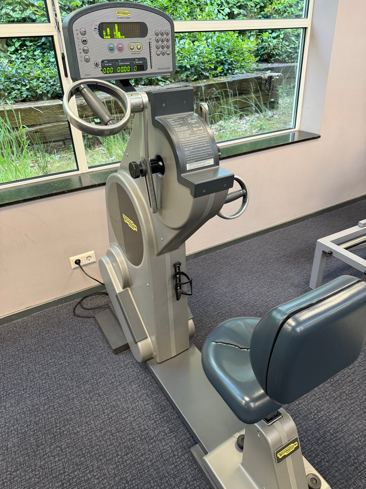 Technogym Armfiets XT PRO TOP 600 - Professionele Fitness, Sport en Fitness, Ophalen, Gebruikt, Armen, Overige typen