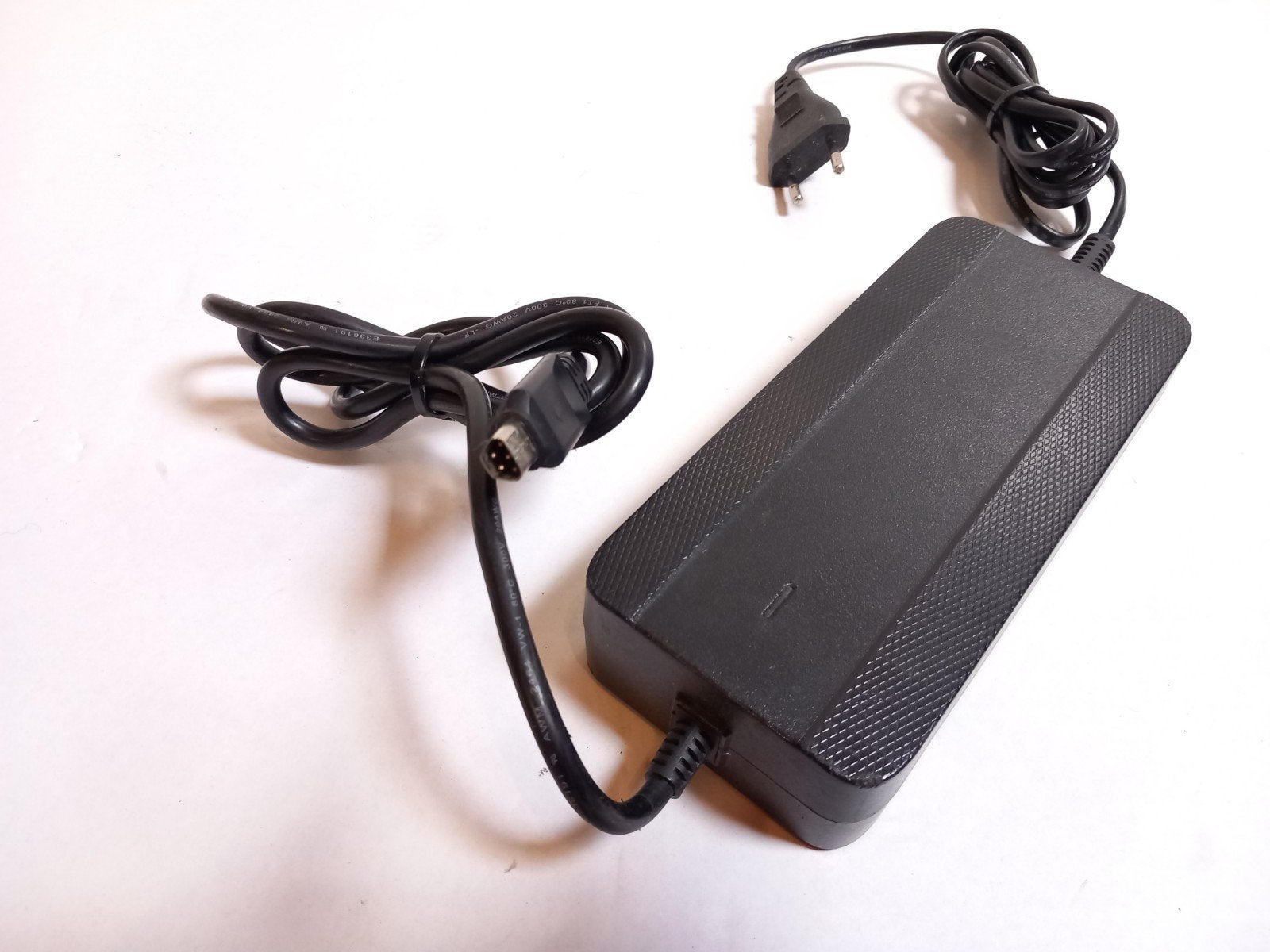 Stella Oplader,  4 AMPERE, Stella, Elektrische fiets, Ebike, Ophalen of Verzenden, Elektrische fiets