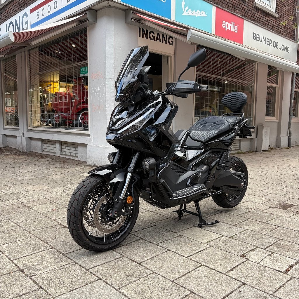 Honda X-Adv 750 Zwart - 878 km - 15/4/2026 - BTW motor, 750 cc, LED Verlichting, Occasion, Bedrijf