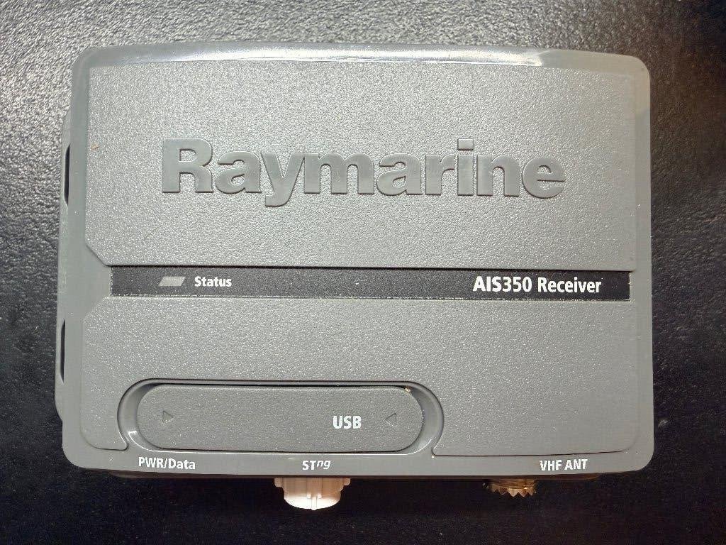 Raymarine E32157 AIS 350 reciever goed werkend, Ophalen, Gebruikt