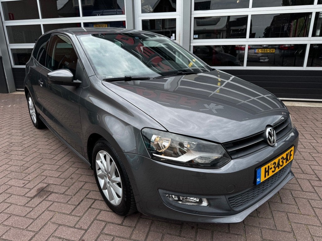 Volkswagen POLO 1.4-16V TRENDLINE / CRUISECONTROL / AIRCO /, Voorwielaandrijving, 86 pk, 4 cilinders, Bedrijf
