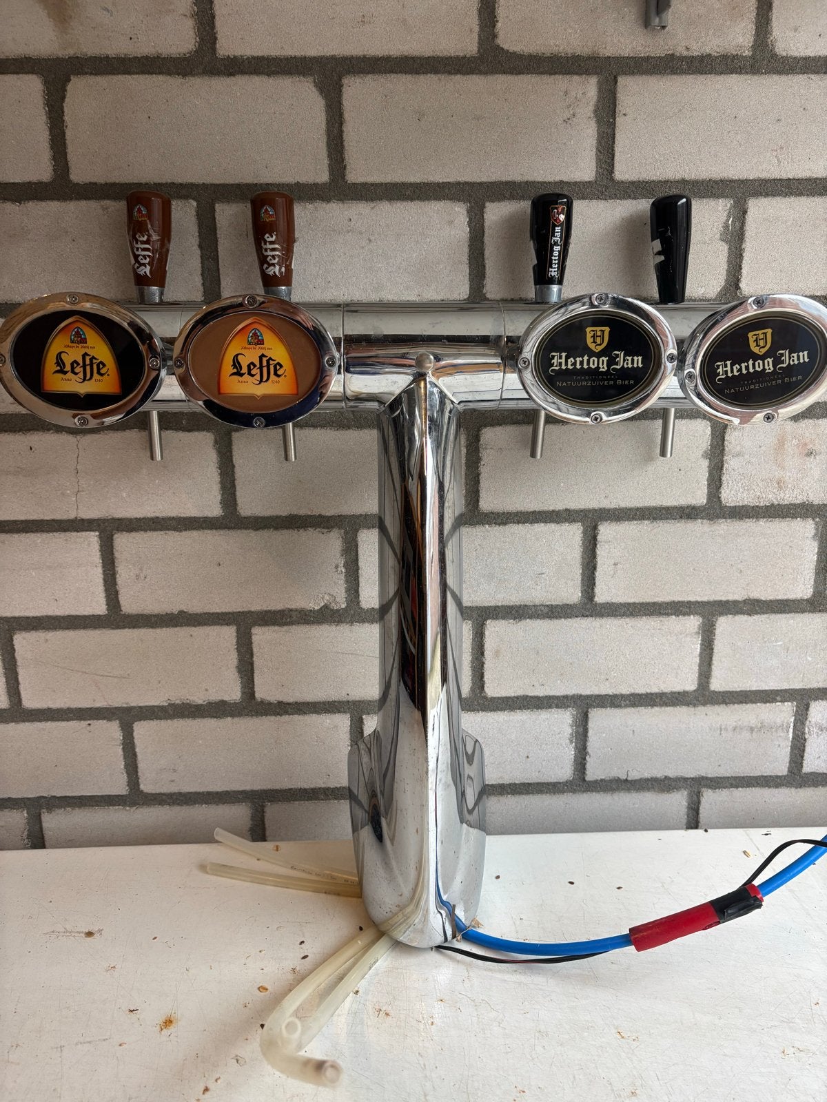Biertap met 4 kranen - Leffe en Hertog Jan, Ophalen, Gebruikt, Overige merken