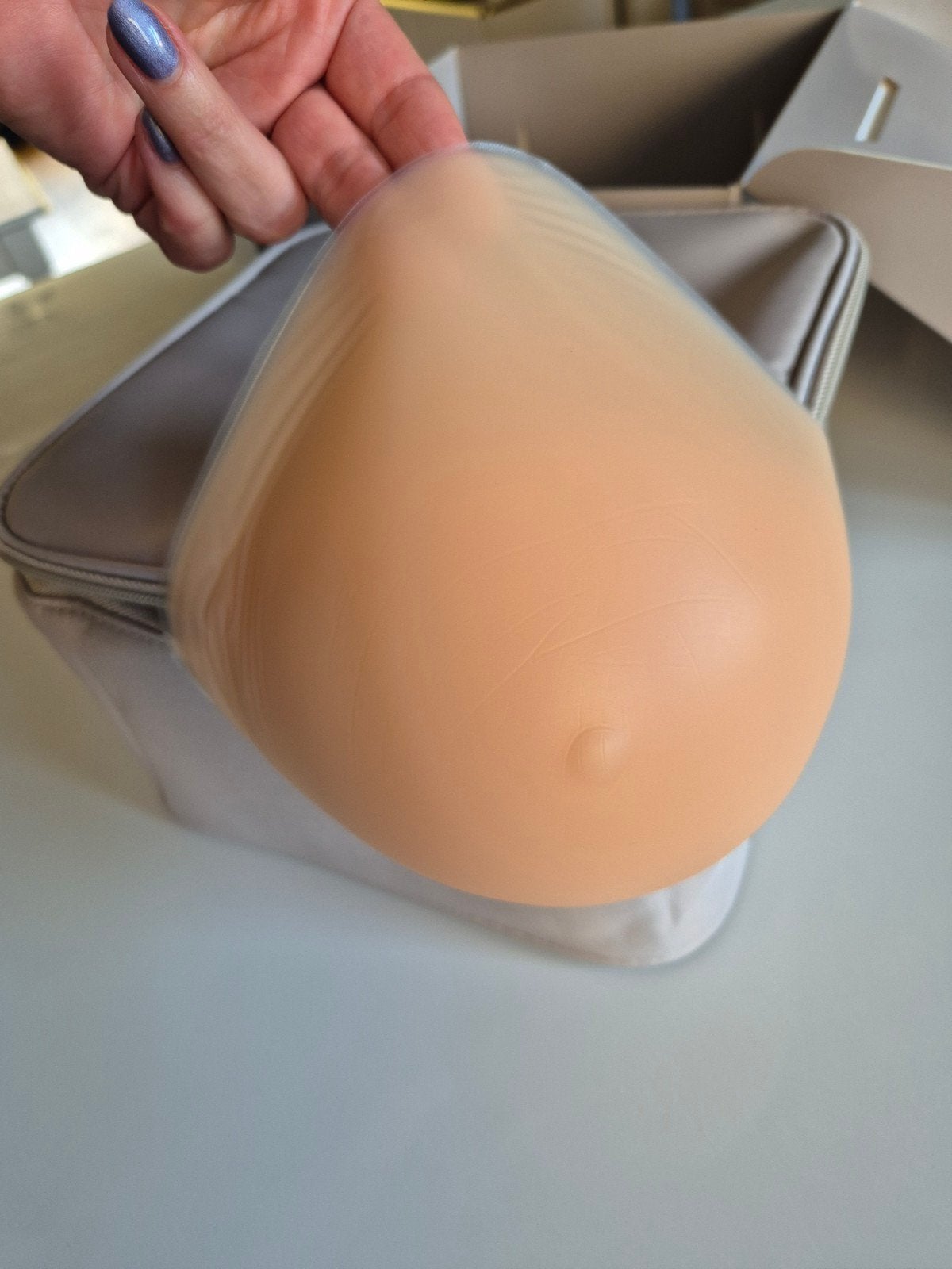 Amoena Balance Natura MD borst deelprothese Maat 9, Diversen, Verpleegmiddelen, Ophalen of Verzenden