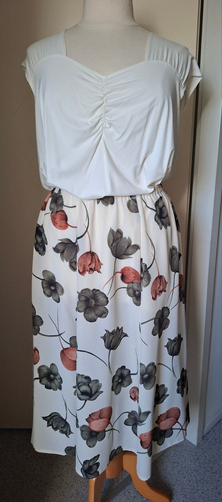 Creation Atelier   - Rok met tulpen - maat 46/48/50, Kleding | Dames, Grote Maten, Overige kleuren, Verzenden, Rok, Nieuw