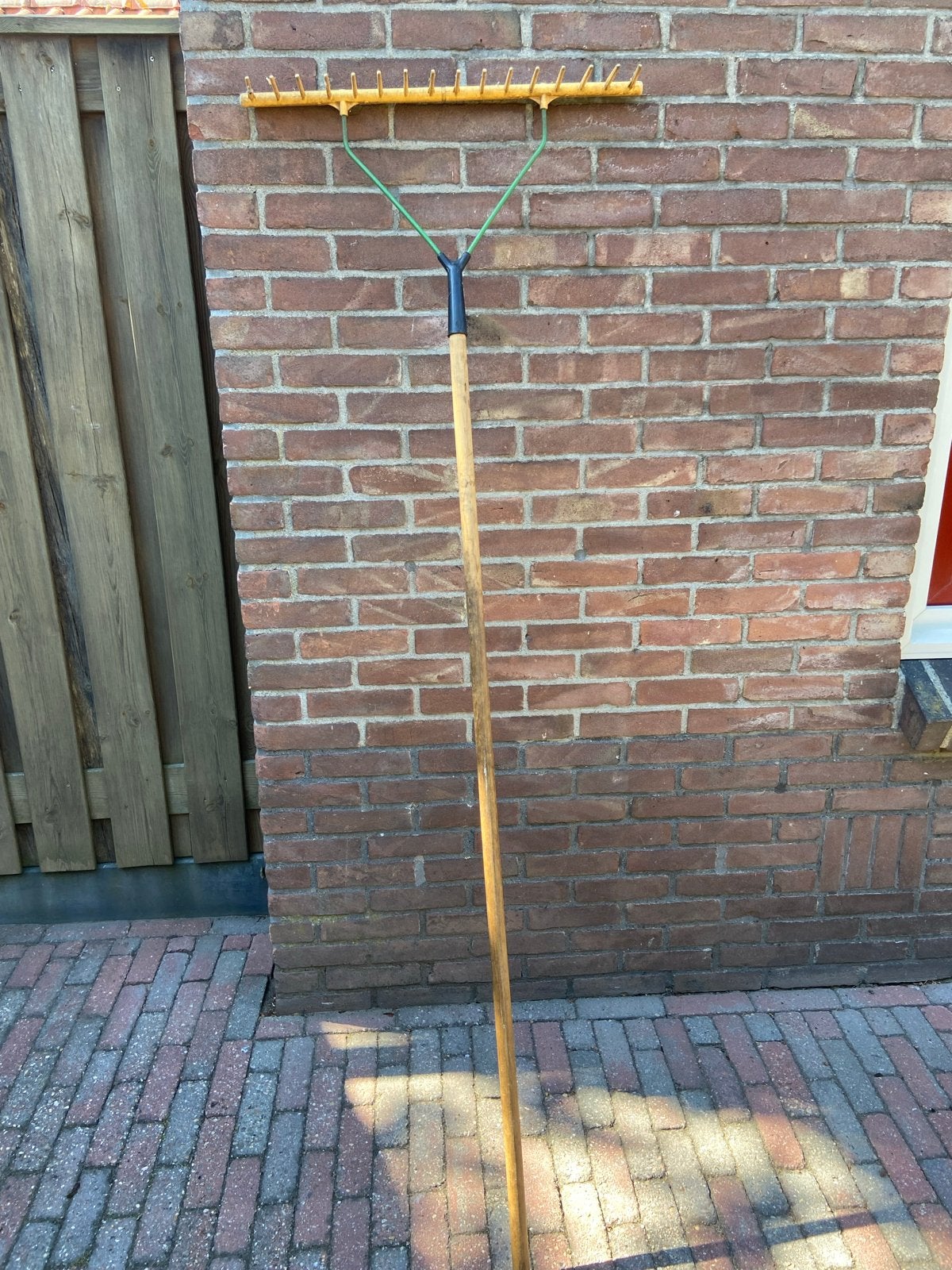 Hark voor tuin en erf, Tuin en Terras, Ophalen, Gebruikt, Hark