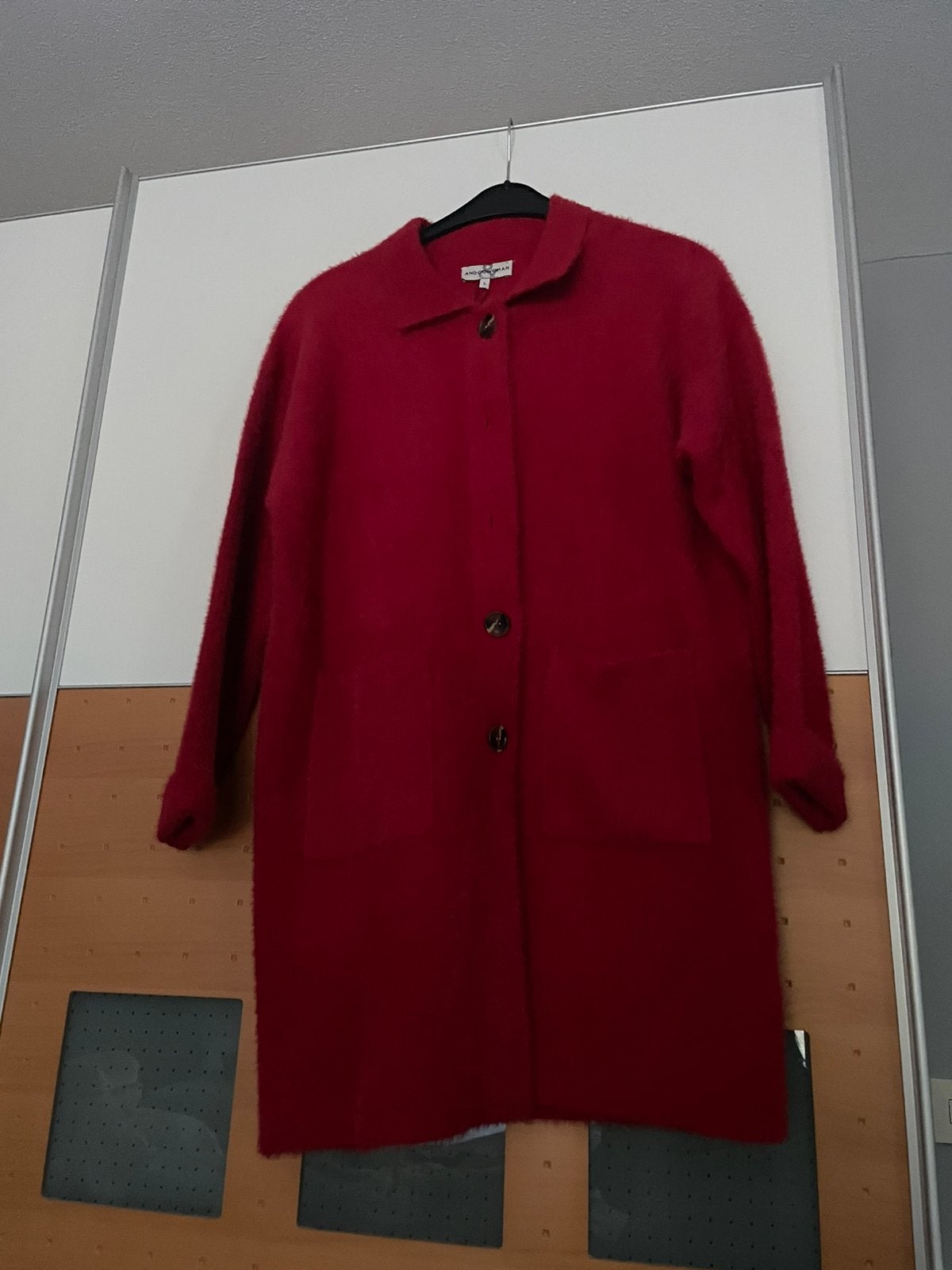 Dames lang vest van andcowoman maat L, Ophalen of Verzenden, Nieuw, Maat 38/40 (M), Rood