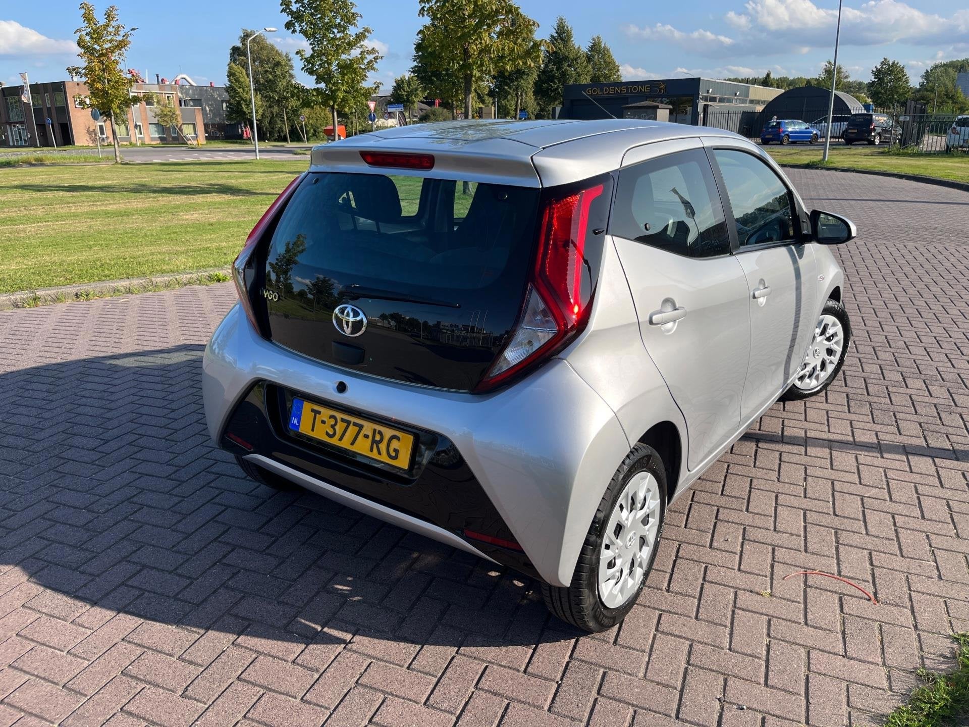 Toyota Aygo 1.0 VVT-i x-play limited Automaat!, Gebruikt, Euro 6, 4 stoelen, Elektrische ramen