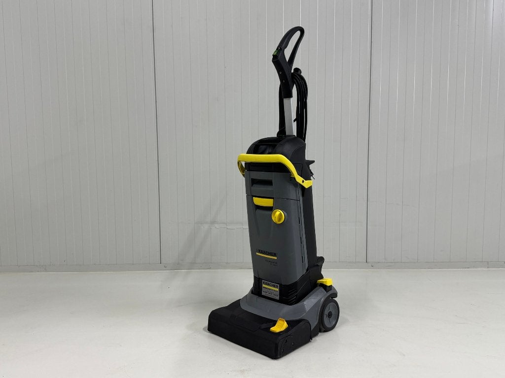 KARCHER SCHROBMACHINE BR 30/4 C 2014