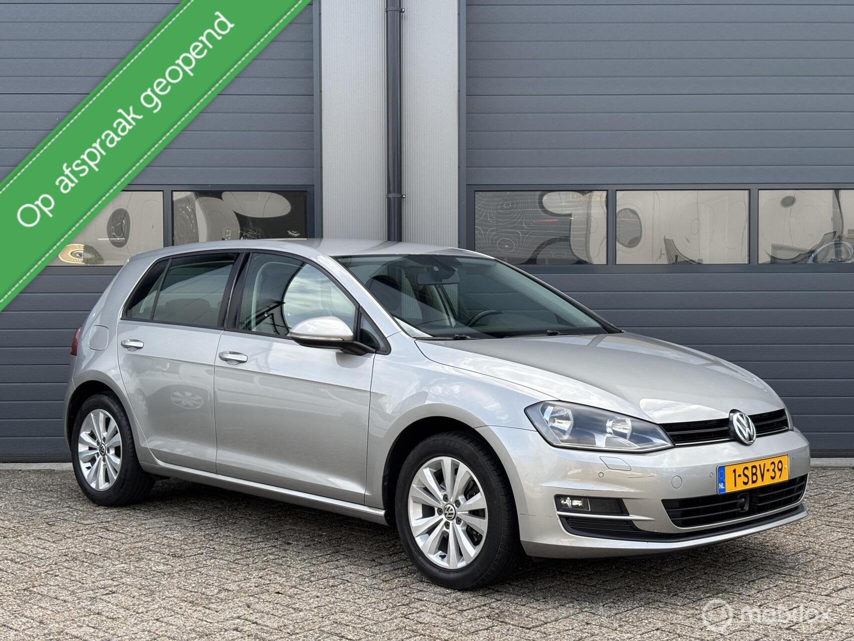 Volkswagen Golf 1.2 TSI Highline Uitvoering, Auto's, Volkswagen, Voorwielaandrijving, Euro 5, 4 cilinders, 610 kg