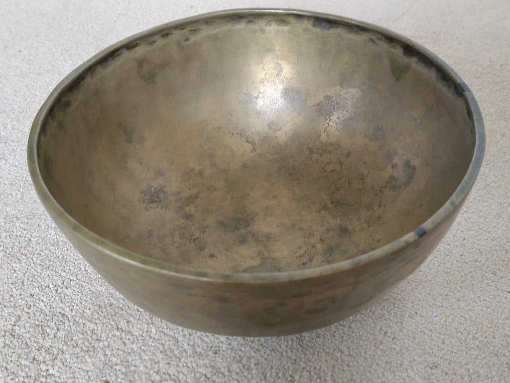 Oude Tibetaanse Jambati klankschaal A#2, 24 cm, Ophalen of Verzenden, Gebruikt, Melodische percussie