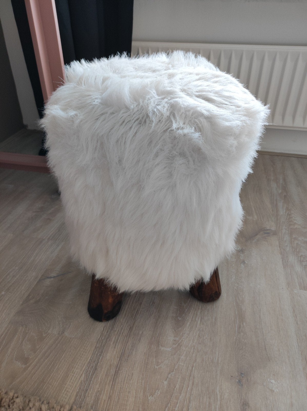 Vacht poefje, Ophalen of Verzenden, Rond, Minder dan 50 cm, Minder dan 50 cm