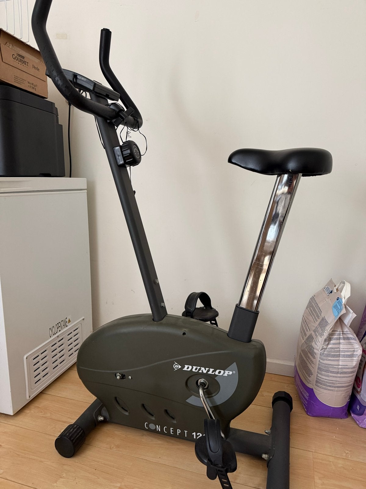 Dunlop Concept 12 Hometrainer - Gratis Af Te Halen, Ophalen, Gebruikt, Benen, Hometrainer