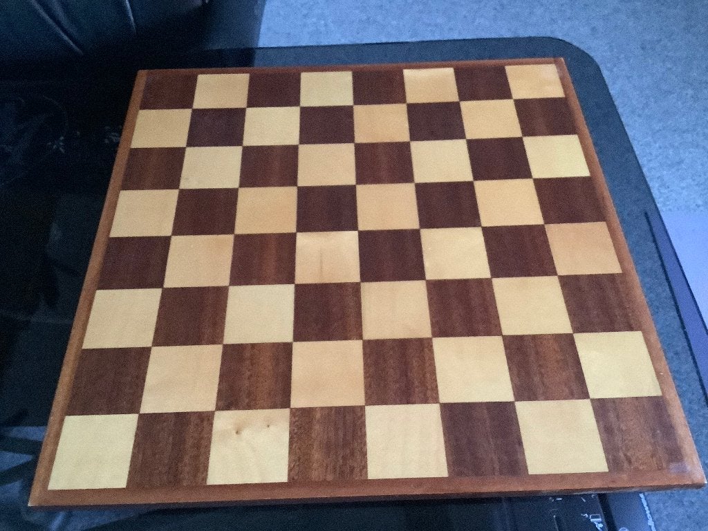 Houten schaakspel met opbergdoos, Een of twee spelers, Ophalen of Verzenden, Nieuw, Staunton