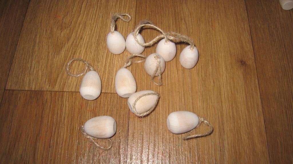 16 peg doll houten paaseieren 8 hang en 8 staand, Ophalen of Verzenden, Nieuw, Pasen, Knutselwerk
