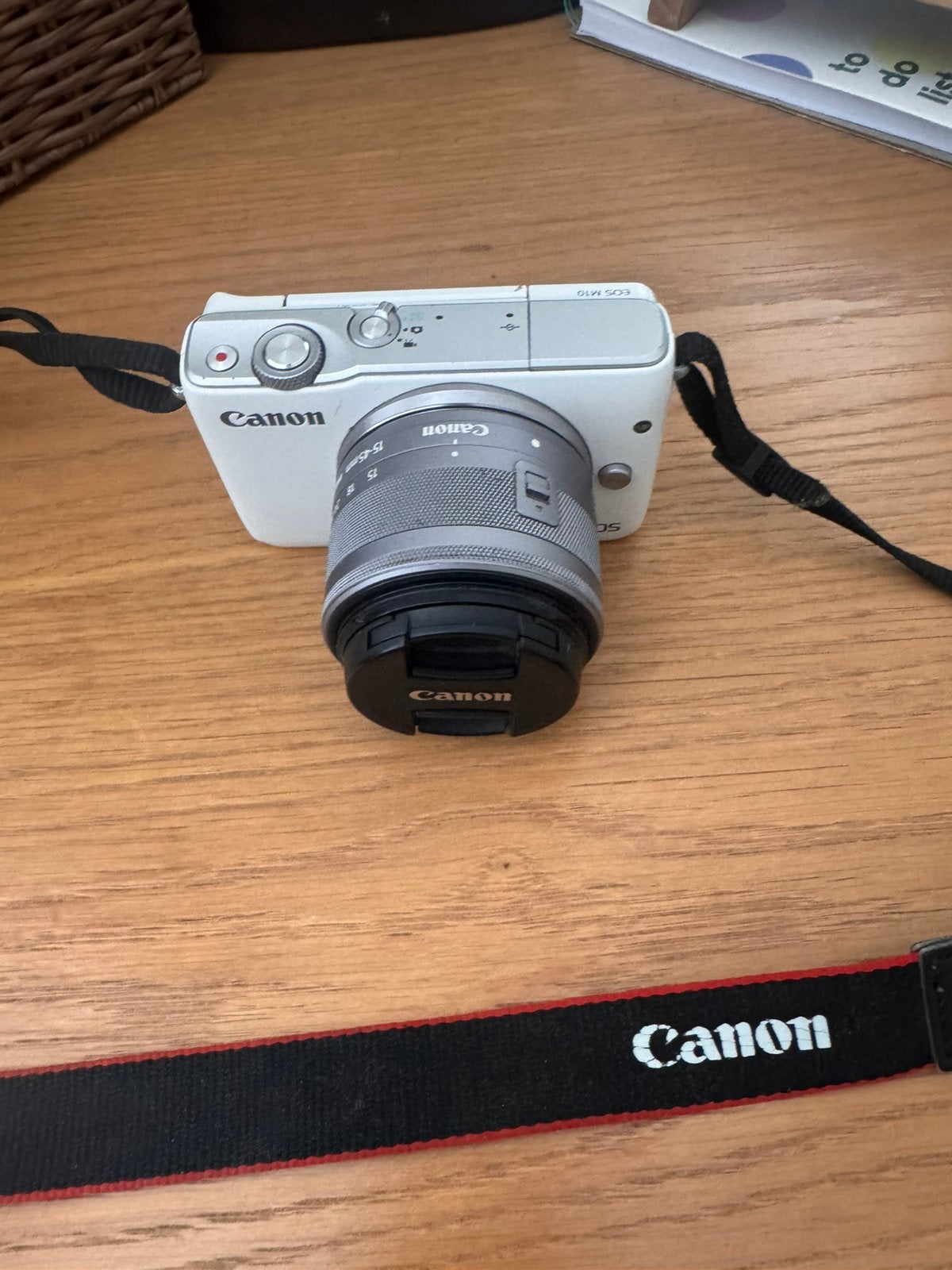 Canon EOS M10, Audio, Tv en Foto, Fotocamera's Digitaal, Accu, Canon, 18 megapixels, Ophalen of Verzenden