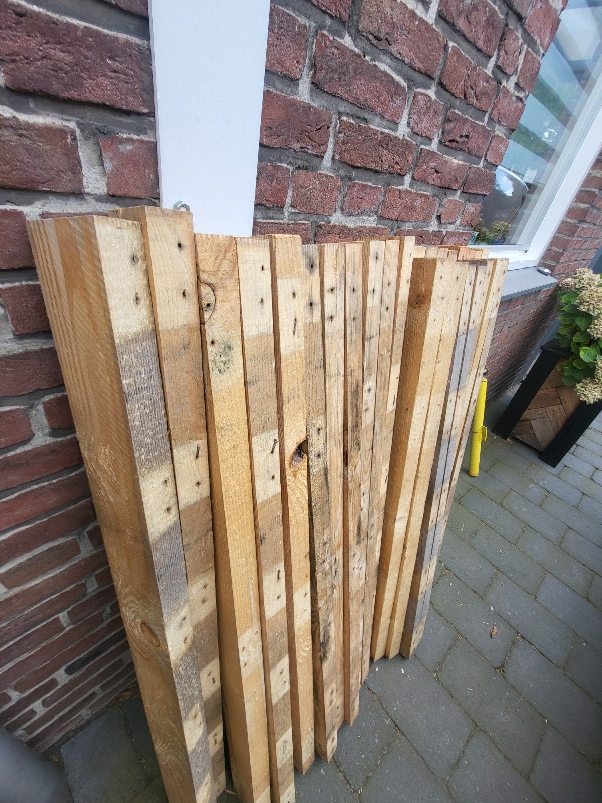 Balken en planken van pallets, Ophalen, Gebruikt, Minder dan 25 mm, Balk