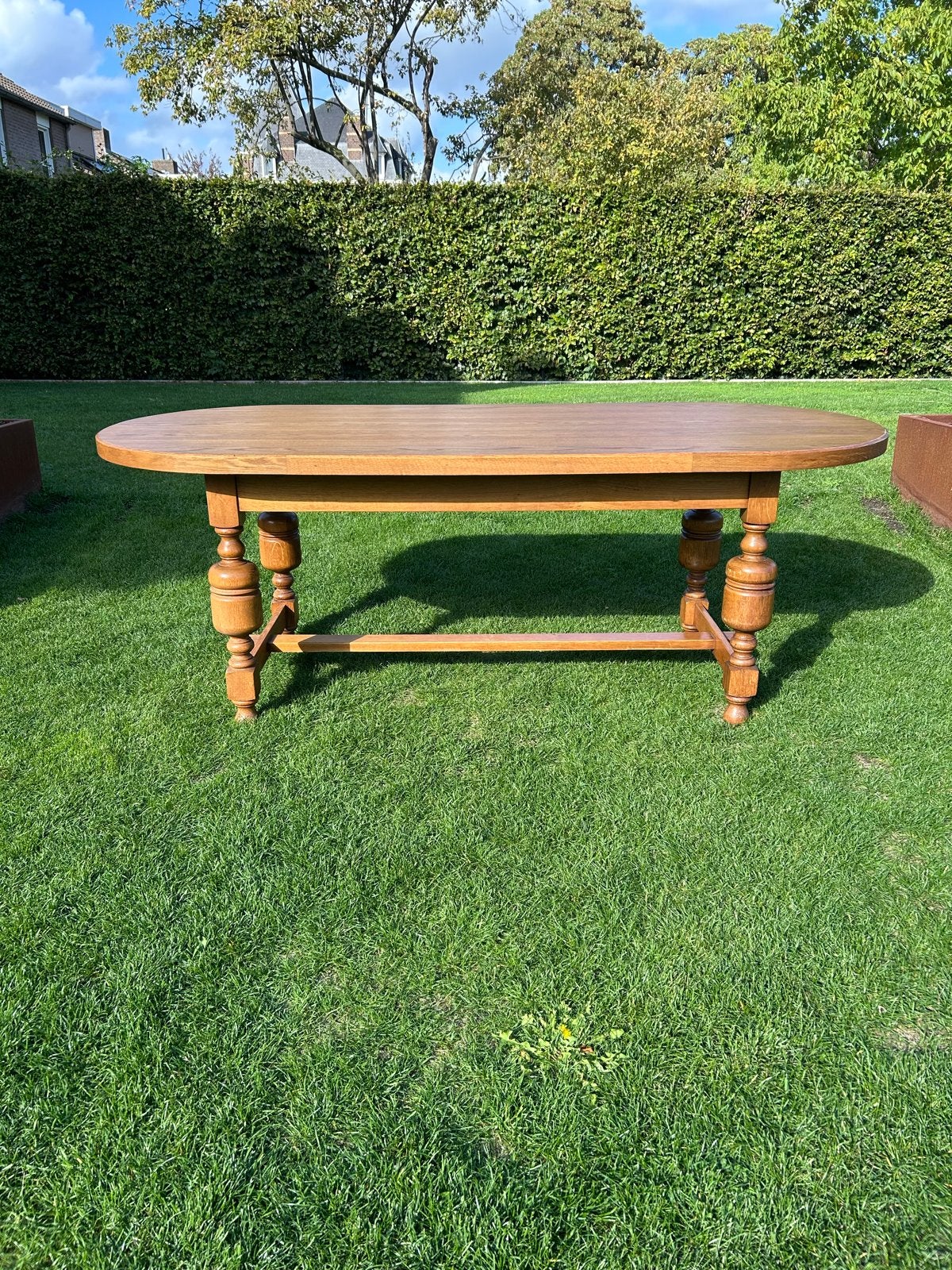 Massieve eikenhouten eettafel met gedraaide poten, Antiek en Kunst, Ophalen