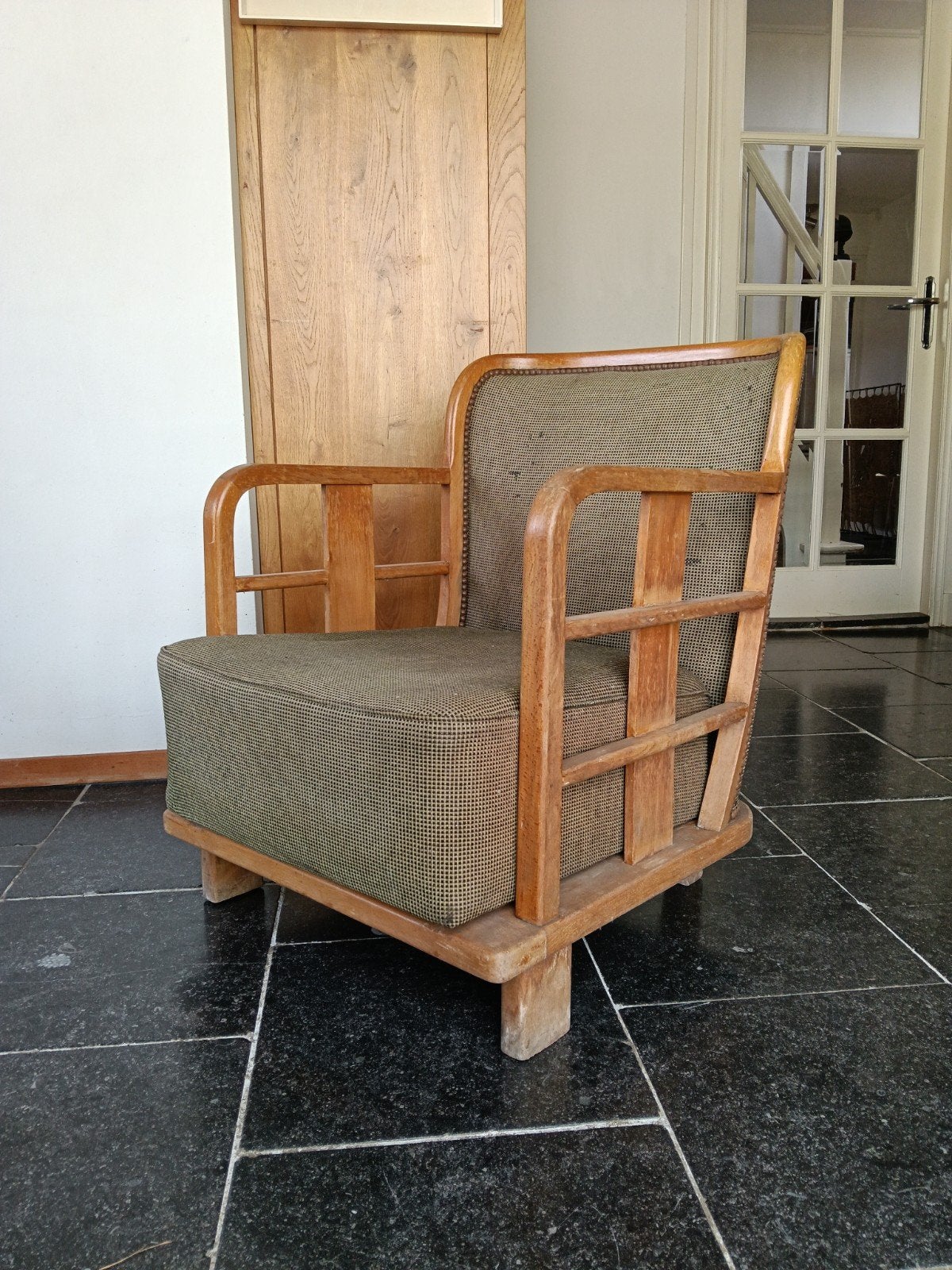 Lajos Kozma club fauteuil ± 1930, Ophalen