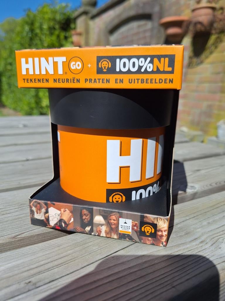 Hint Go + 100%NL Party Spel, Hobby en Vrije tijd, Gezelschapsspellen | Bordspellen, Vijf spelers of meer, Ophalen, Zo goed als nieuw