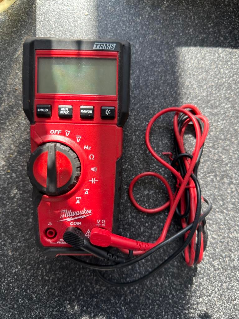 Milwaukee TRMS Multimeter 2216-40, Doe-het-zelf en Verbouw, Meetapparatuur, Ophalen, Gebruikt, Multimeter