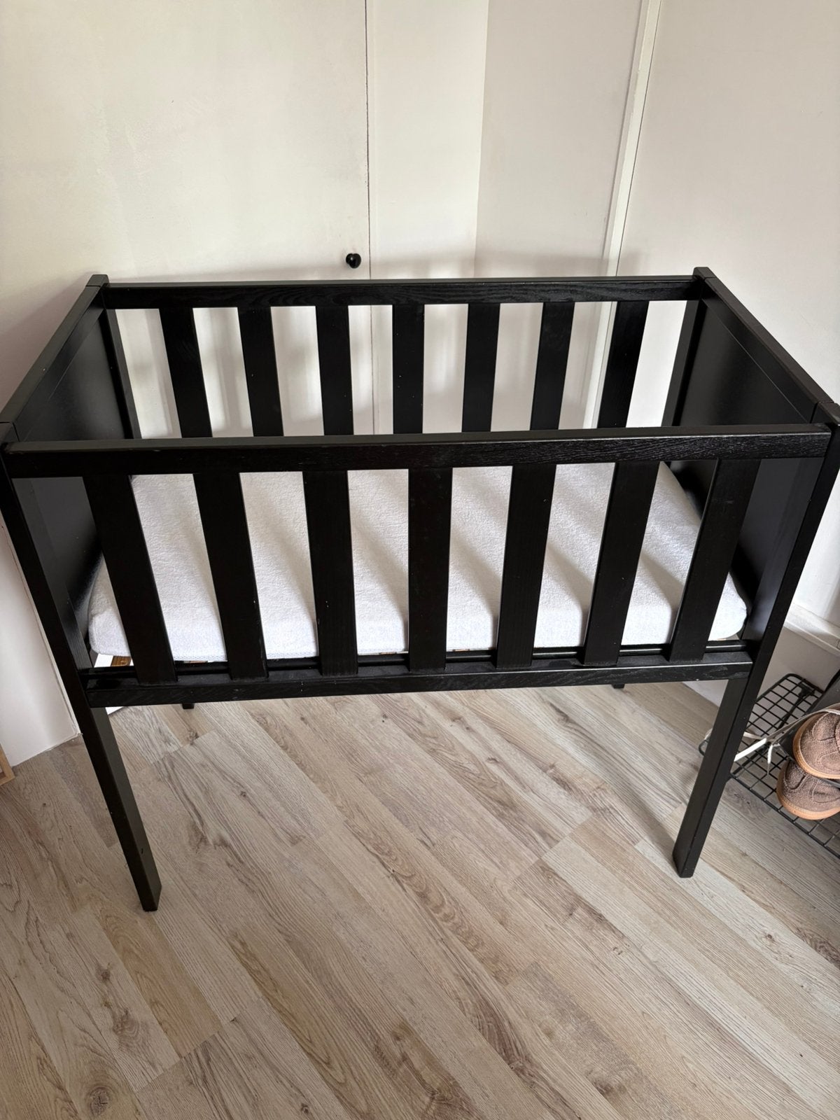 Baby wiegje zwart, Kinderen en Baby's, Babywiegjes en Ledikanten, Ophalen, Wieg