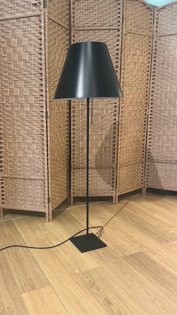 Luceplan Halogeen Vloerlamp Matzwart Designlamp, Gebruikt, -, 100 tot 150 cm, -