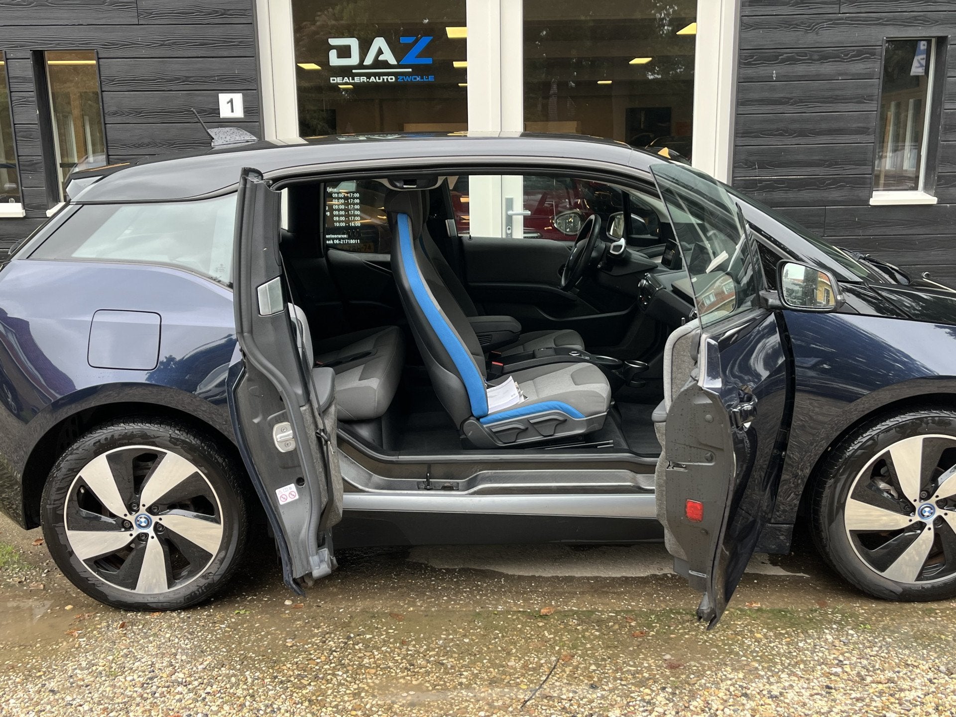 BMW i3 Basis iPerformance 94Ah 33 kWh Aut/Ecc/Navi/Pdc/19 in, Automaat, Dealer onderhouden, Gebruikt, 300 km