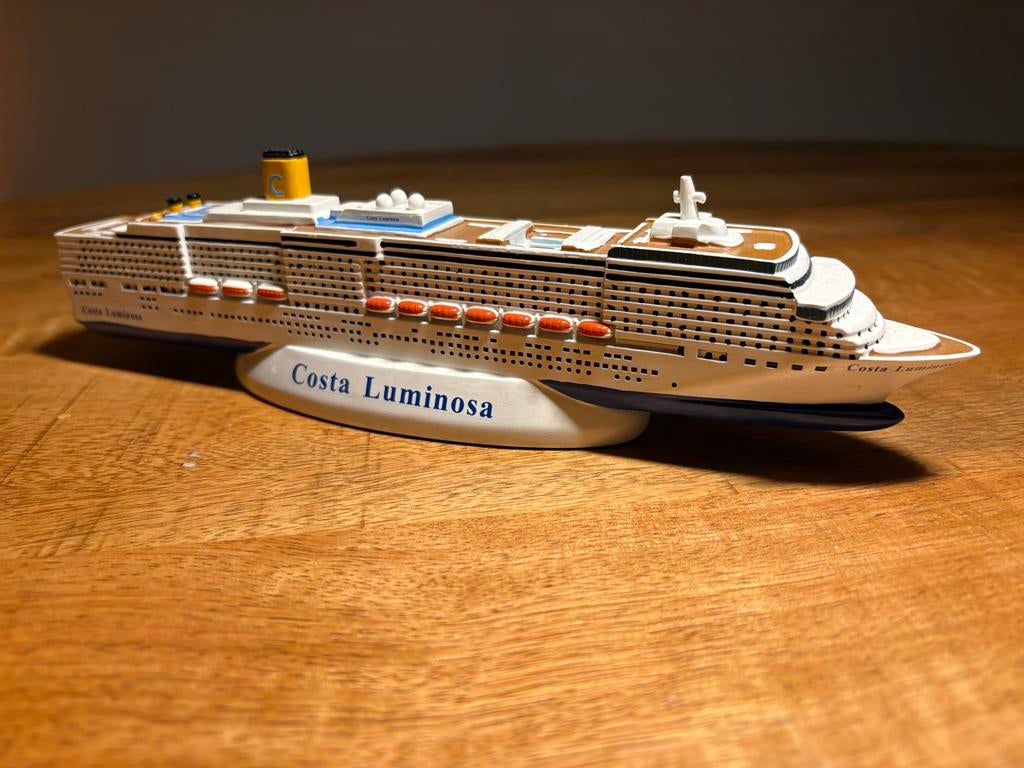 Costa Luminosa Cruiseschip Schaalmodel costa cruises, Ophalen of Verzenden, Zo goed als nieuw, Schaalmodel
