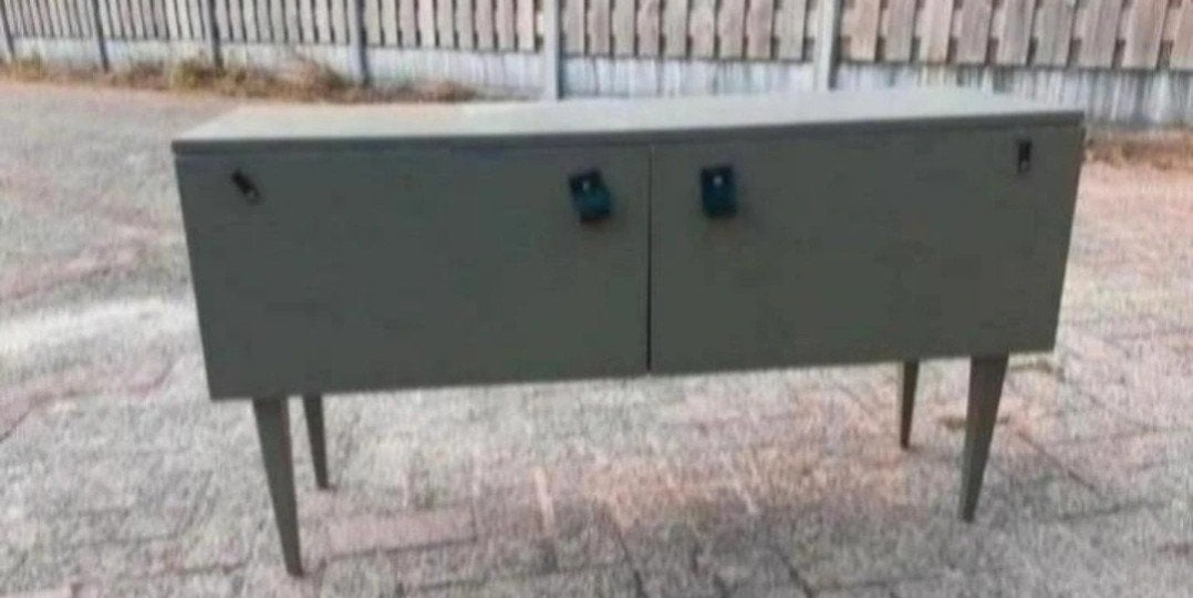 Oude vintage houten lage kast, Gebruikt, Minder dan 100 cm, 25 tot 50 cm, 50 tot 100 cm