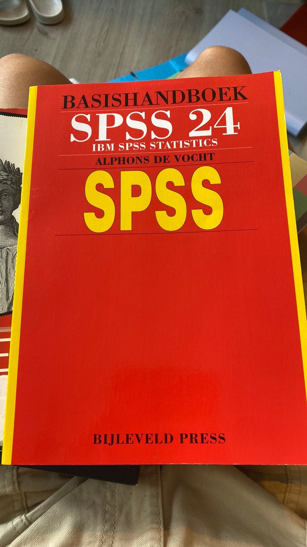 Basishandboek SPSS 24, Ophalen of Verzenden, Zo goed als nieuw, Overige onderwerpen