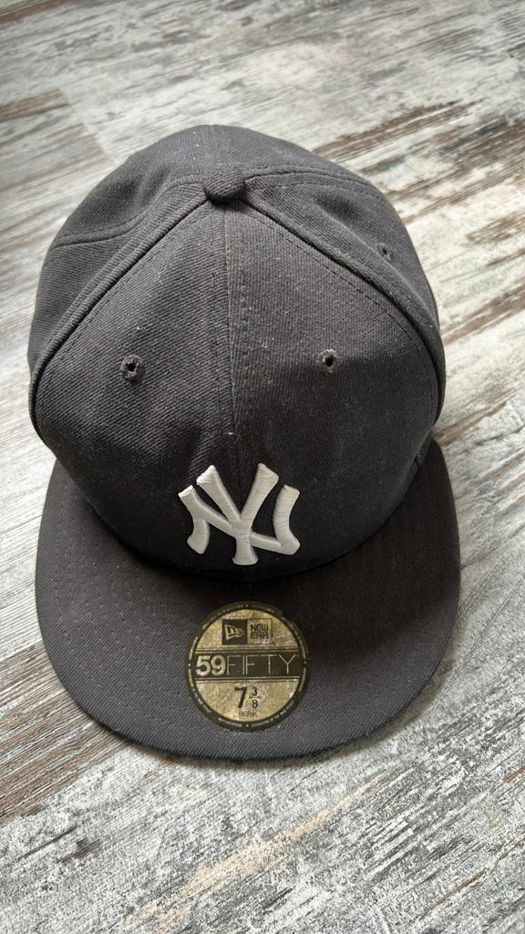 New York Yankees Pet Maat 7 3/8, Ophalen of Verzenden, Gedragen, Pet