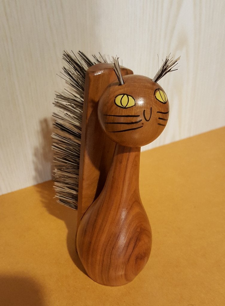 Vintage mid-century kleerborstel olijfhout kat SG Olivera, Hout, Ophalen of Verzenden, Handgemaakt, Bruin