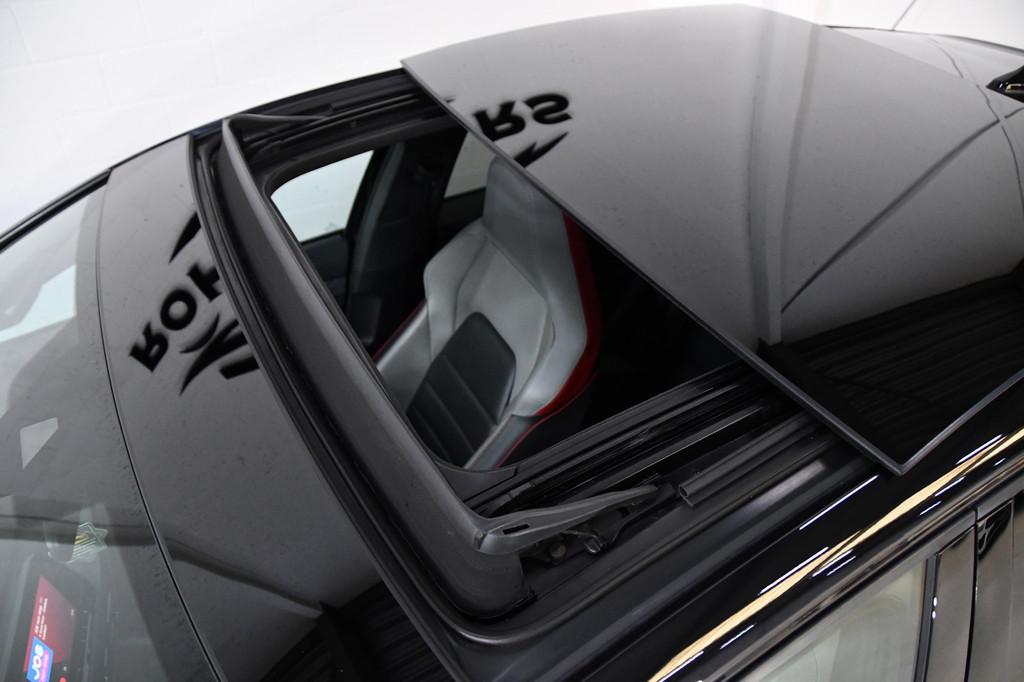 Volkswagen Golf 2.0 TSI GTI Pano*keyless*leer*stoelverk, 730 kg, 4 cilinders, 1984 cc, Zwart