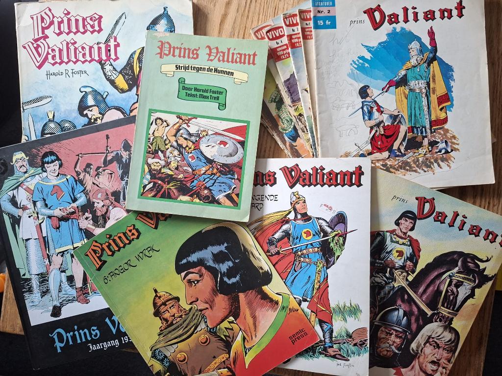 Prins Valiant, diverse bladen boek albums, Harold R Foster, Boeken, Stripboeken, Meerdere stripboeken, Ophalen of Verzenden, Gelezen