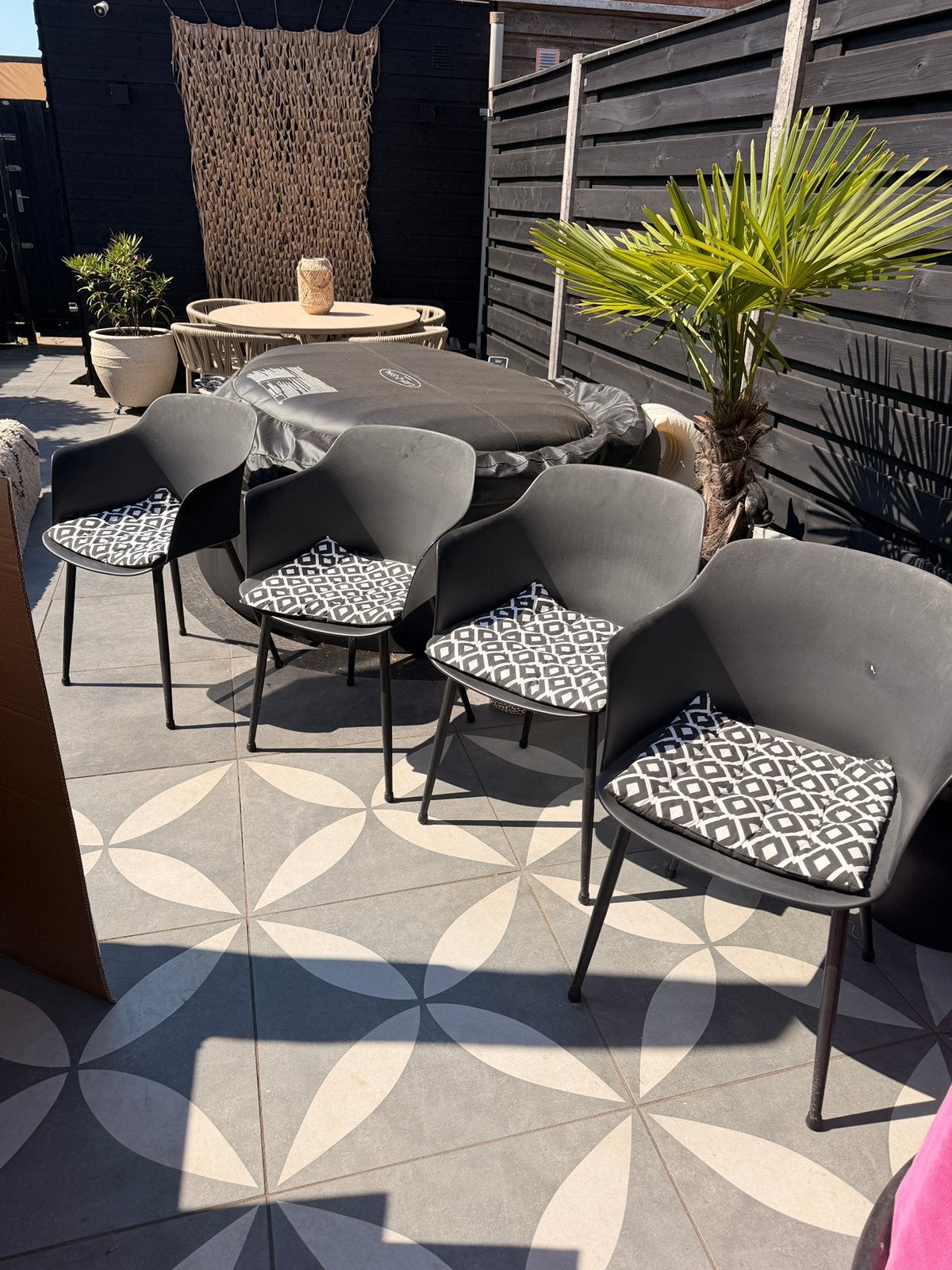 Set van 4 tuinstoelen/kuipstoelen, Ophalen, 4 zitplaatsen, Kunststof, Gebruikt