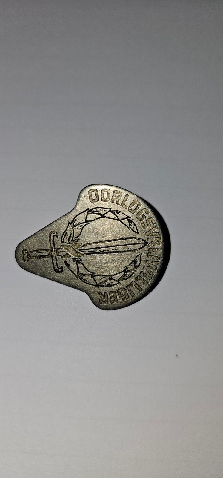 Oorlogsvrijwilliger insigne - Tweede Wereldoorlog, Ophalen of Verzenden, Overige soorten, Nederland, Embleem of Badge