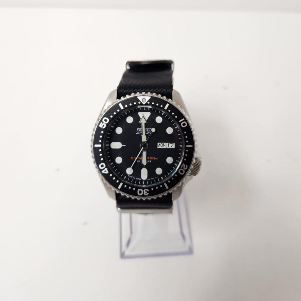 Seiko Diver skx-007j1 42MM Automatic  | Nette staat, Seiko, Zo goed als nieuw, Support@seiko.com, 5-11, Akasaka 2-chome
Minato-ku, Tokyo 107-0052
Japan