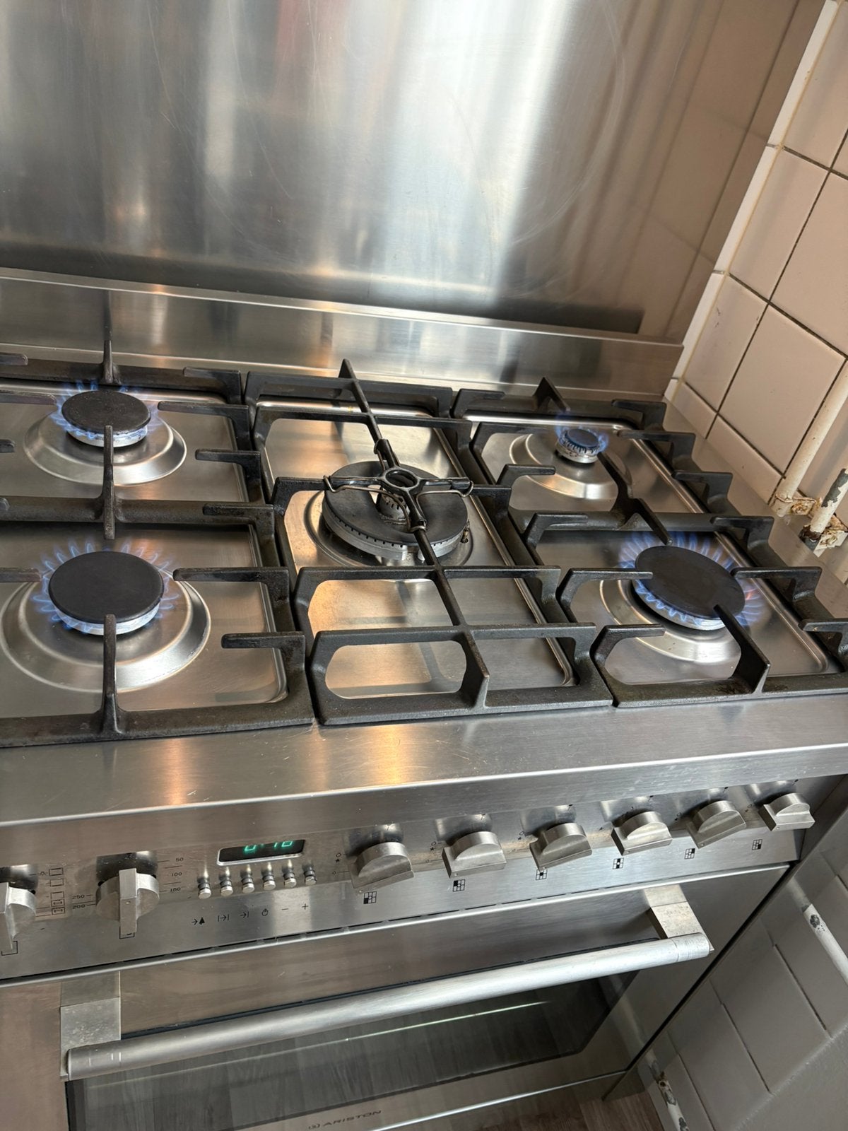 Ariston 5 pitten gasfornuis met elektrische oven!!!, Ophalen, 60 cm of meer, Zo goed als nieuw, Gas