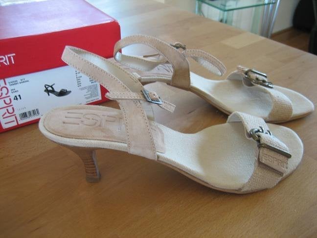 Prachtige NIeuwe licht beige sandalen v Esprit mt 41, Beige, Nieuw, Esprit, Sandalen of Muiltjes