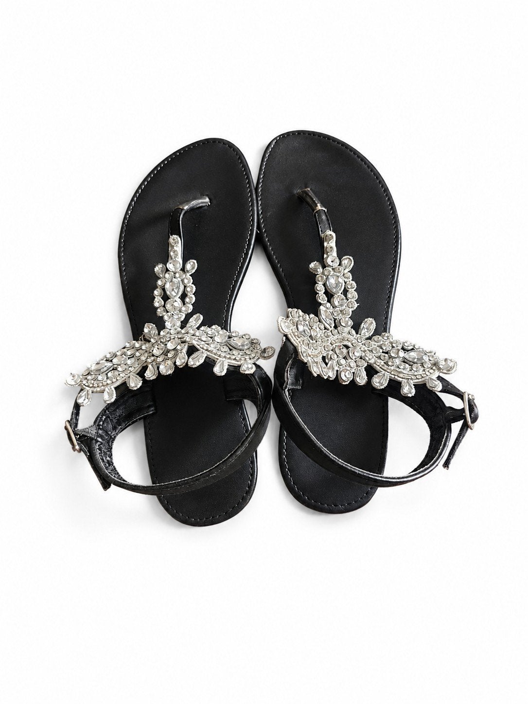 Black Embellished Rhinestone Flat Sandals – Size [Insert Siz, Ophalen of Verzenden, Zo goed als nieuw, Zwart, Overige materialen