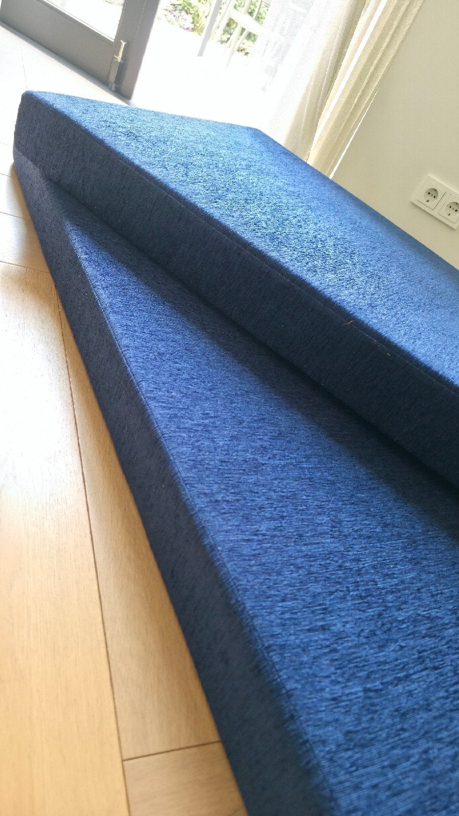 Stevige schuimrubber kussens met hoezen 2x (195x80x10 cm), Caravans en Kamperen, Ophalen