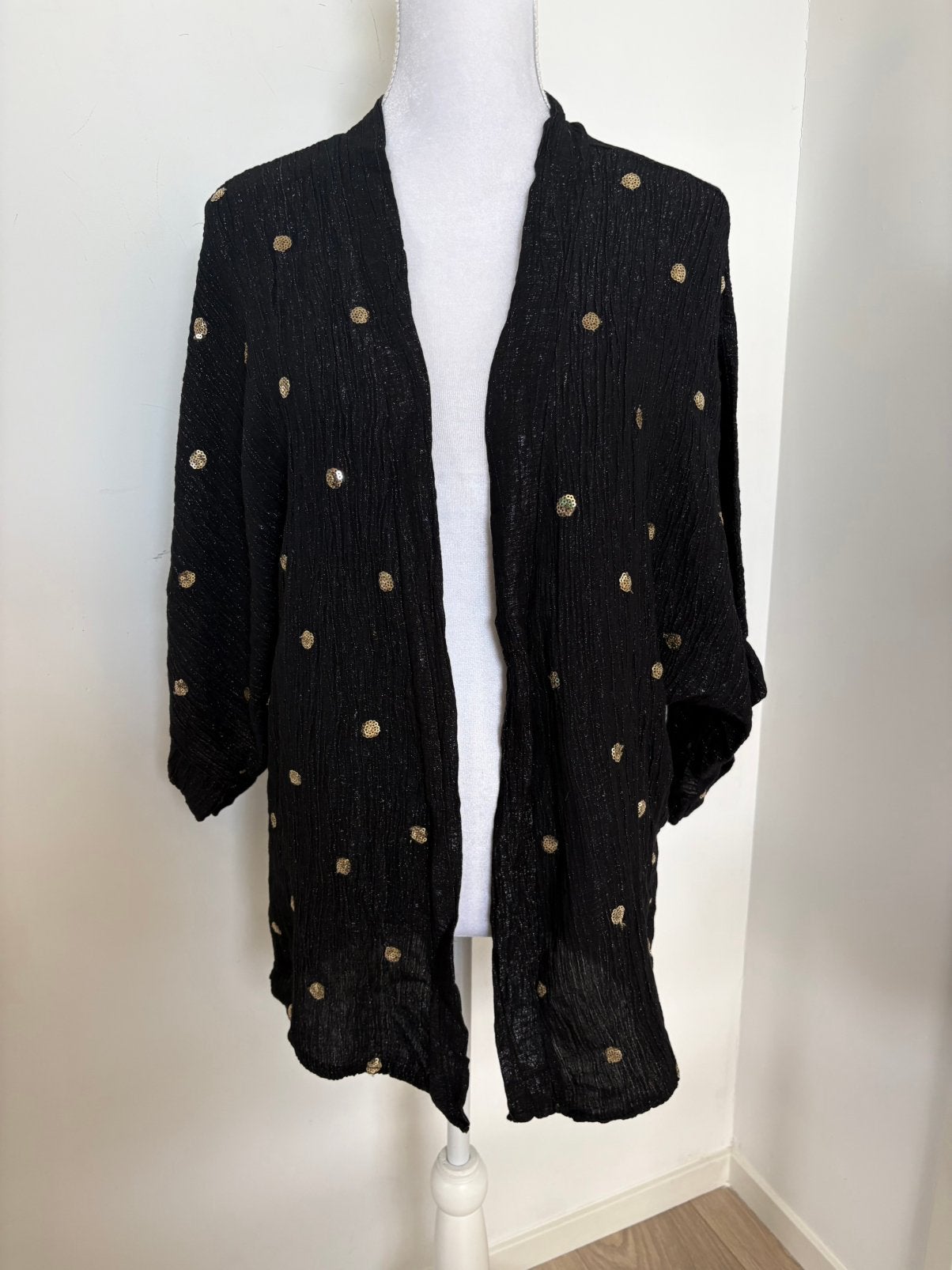 Zwarte kimono - New Collection - maat 40, Ophalen of Verzenden, Nieuw, Maat 38/40 (M), Zwart