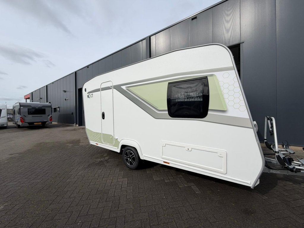 NEXT 381, Caravans en Kamperen, Next, Dwars-stapelbed, Bedrijf, Treinzit