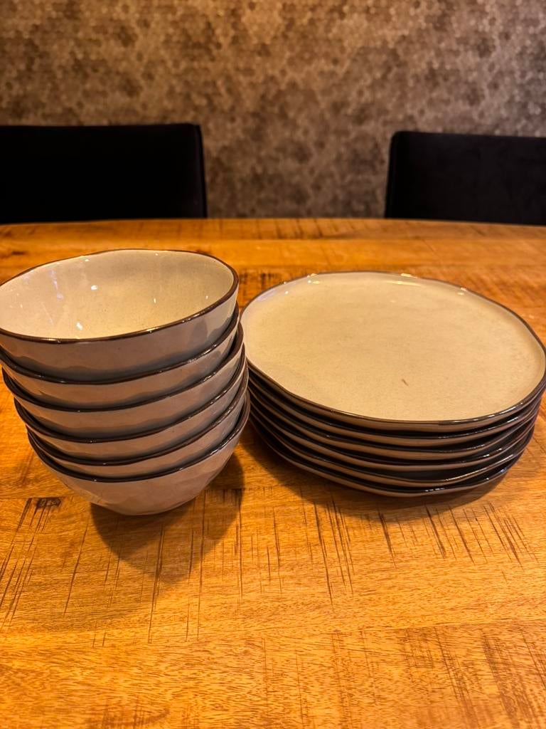 Servies Xenos grijs, Huis en Inrichting, Keuken | Servies, Ophalen, Gebruikt, Bord(en), Effen