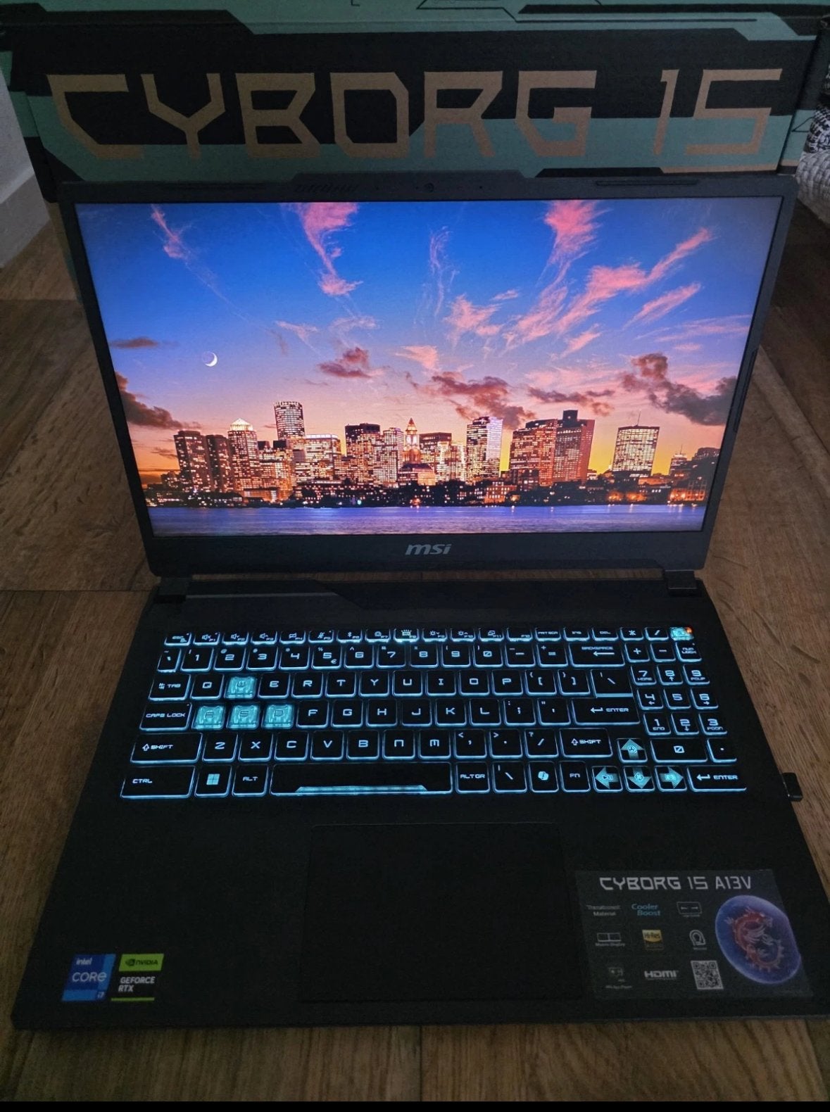 MSI Cyborg 15 A13V Gaming Laptop i7-13620H RTX 4060, Met videokaart, 15 inch, Ophalen of Verzenden, Zo goed als nieuw