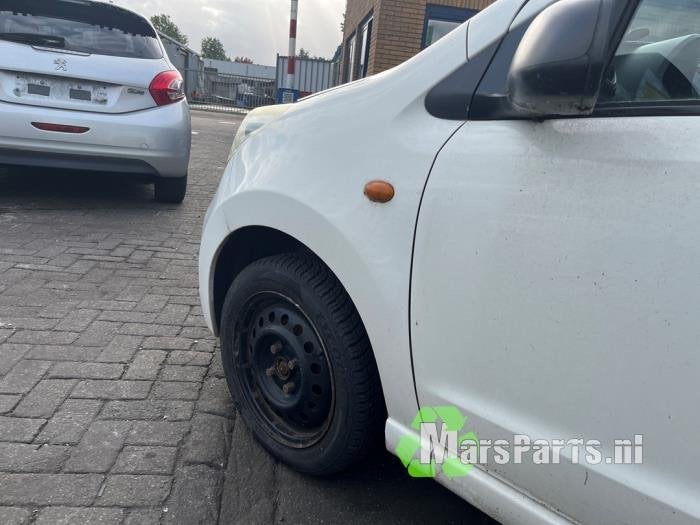 Scherm links-voor van een Suzuki Alto, Gebruikt, -, -, Ophalen of Verzenden