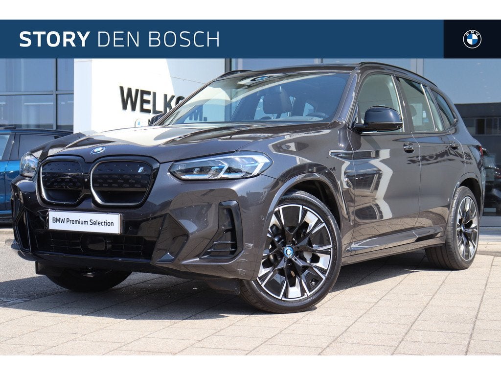 BMW iX3 High Executive / Trekhaak / Laserlight / Sportstoele