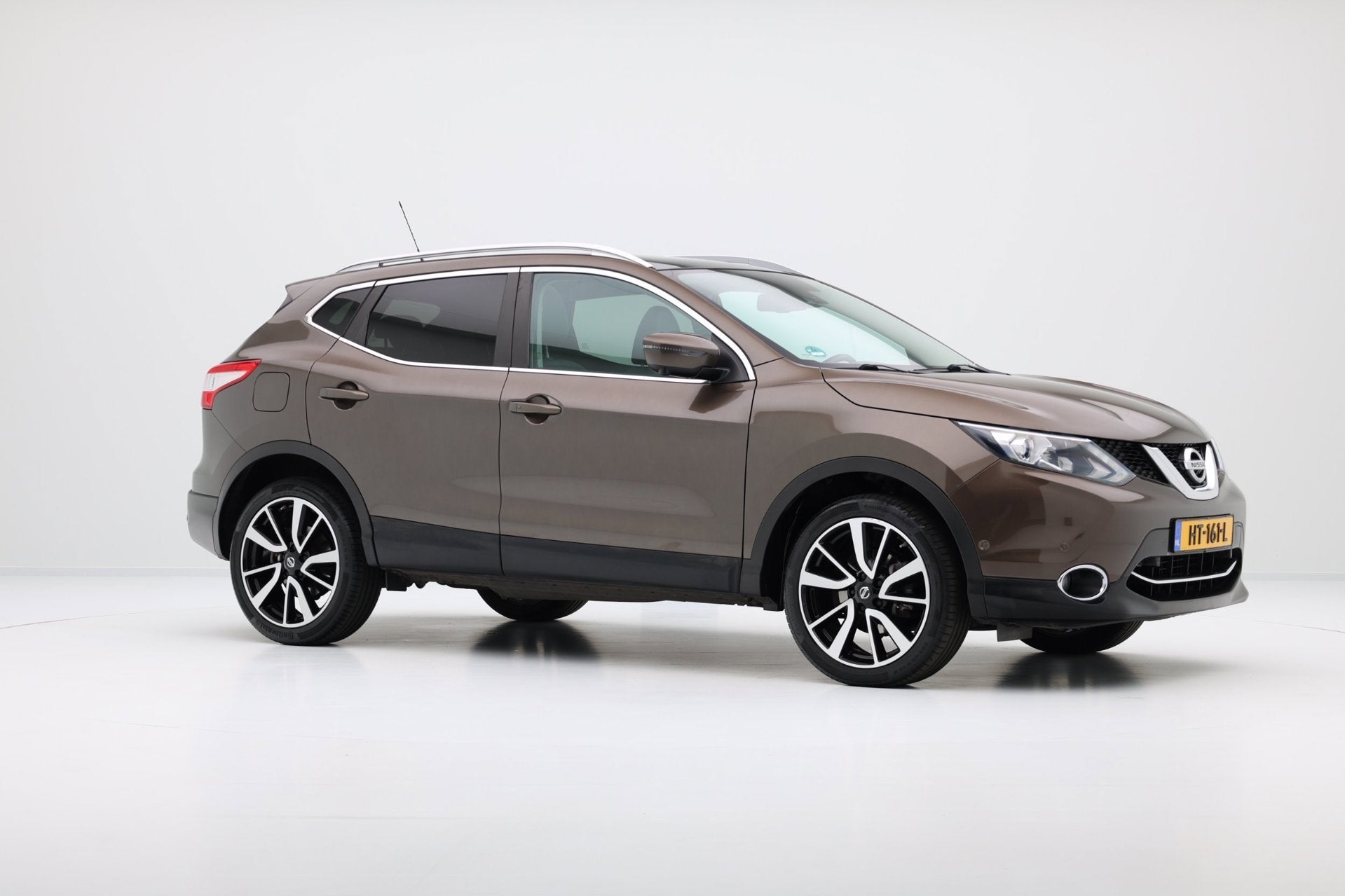 Nissan Qashqai 1.6 163pk Tekna 1e eig. Navi|Pano|Leer|360 ca, Auto's, Voorwielaandrijving, 1618 cc, Gebruikt, Euro 6